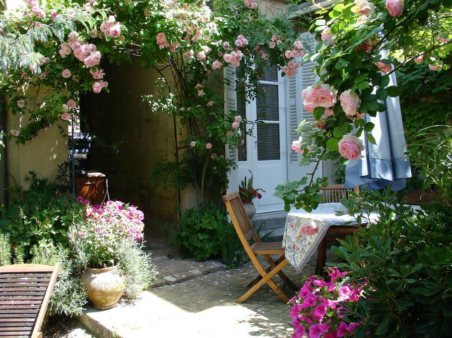 B&B La Closeraie Vouvray Exteriör bild
